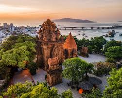 Tháp Chàm Ponagar